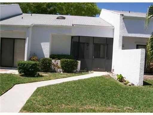 Primary Photo - 266 Sunshine Blvd