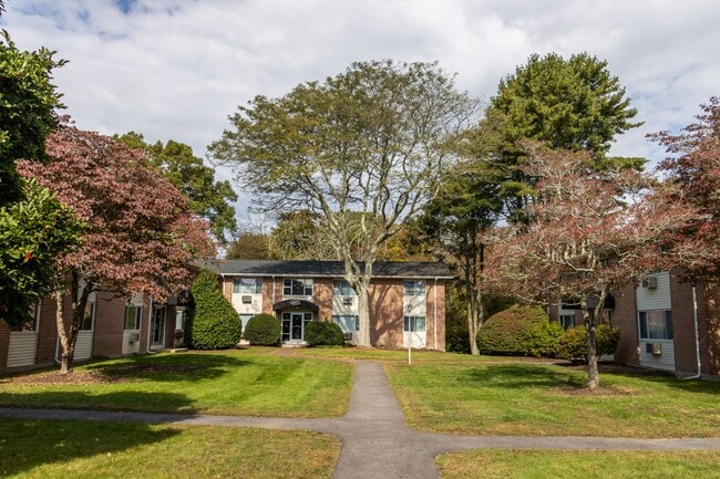 Photo - Tower Hill Landings Apartments