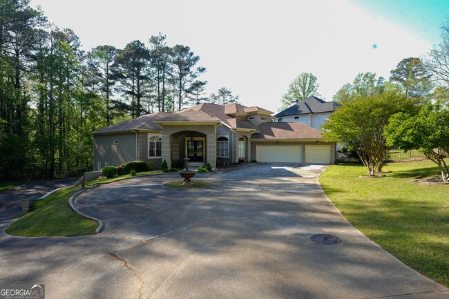 Foto del edificio - 1010 Forest Overlook Dr SW