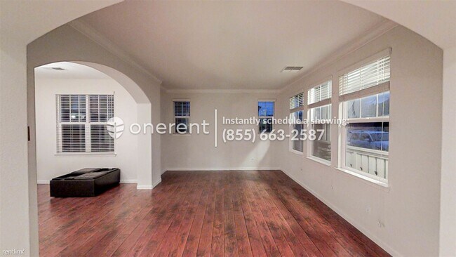 Foto del edificio - 377 W Alameda Dr