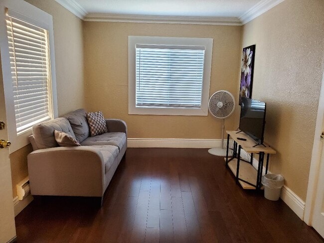 Foto del edificio - 1284 A St