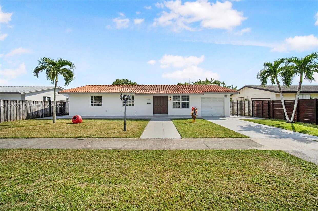 Primary Photo - 7950 SW 34th St