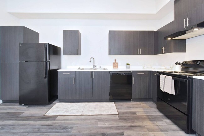 Spectacular Kitchen - Senator Conness Apartments