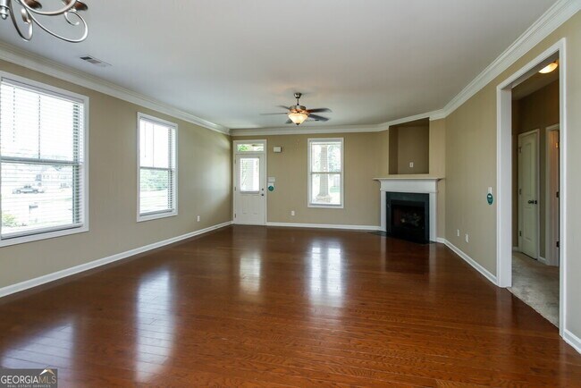 Building Photo - 304 Morning Frost