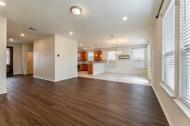 Foto del edificio - 13709 Vigilance St