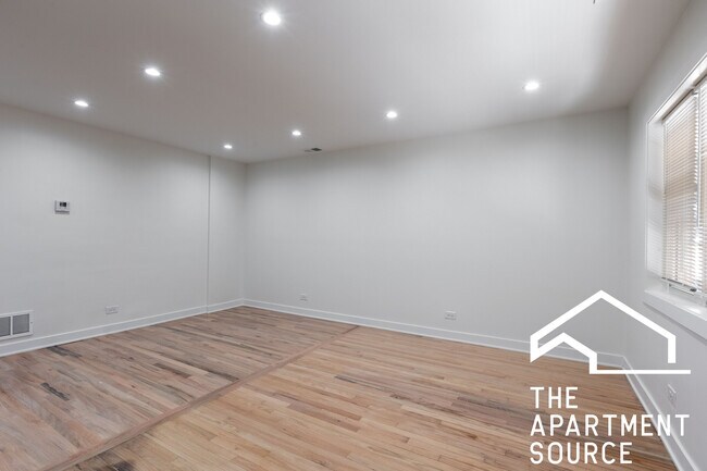 Foto del edificio - 1756 W Rosehill Dr