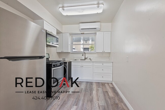 Foto del edificio - 2437 S Centinela Ave