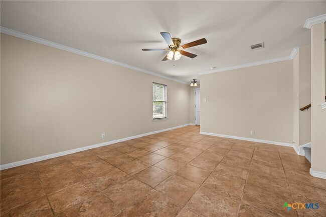 Foto del edificio - 2110 Garrison Dr