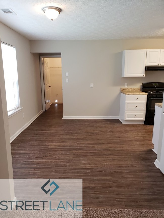 Foto del edificio - 1467 Trafalgar Way, Hampton, GA, 30228