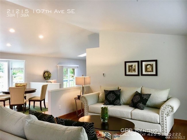 Foto del edificio - 21215 107th Ave SE
