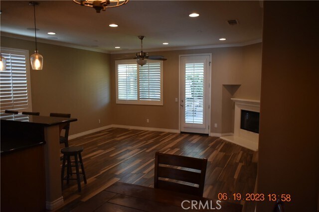 Foto del edificio - 6132 Grovewood Pl