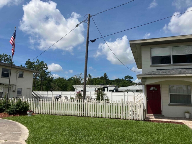 Building Photo - 6900 Miami Dr