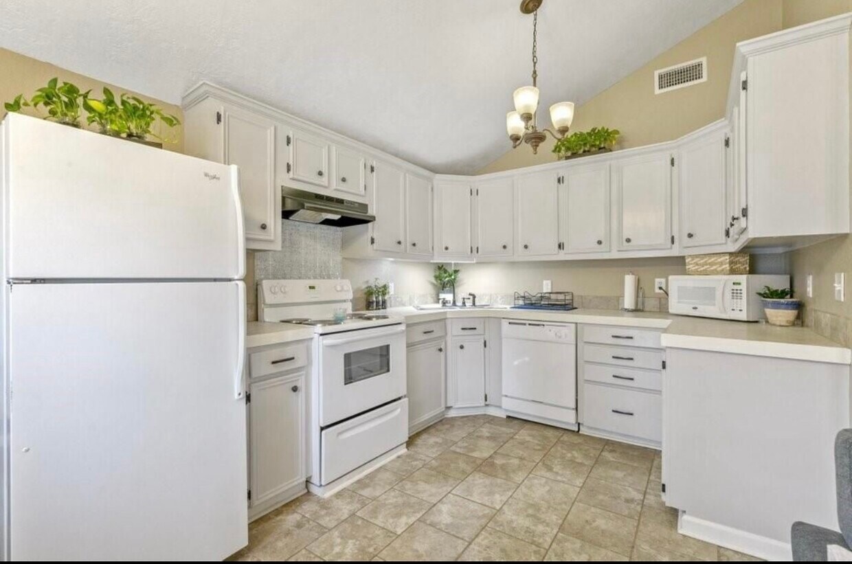 Foto principal - 3524 Crescent St