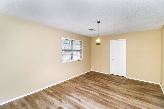 Foto del edificio - 9091 S Wilderwood Ln