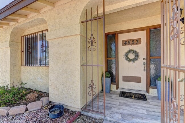 Building Photo - 4553 Balfour Dr