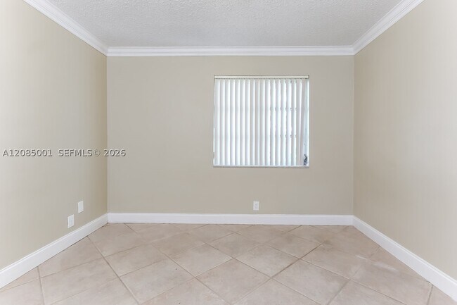 Foto del edificio - 1153 SW 25th Ave