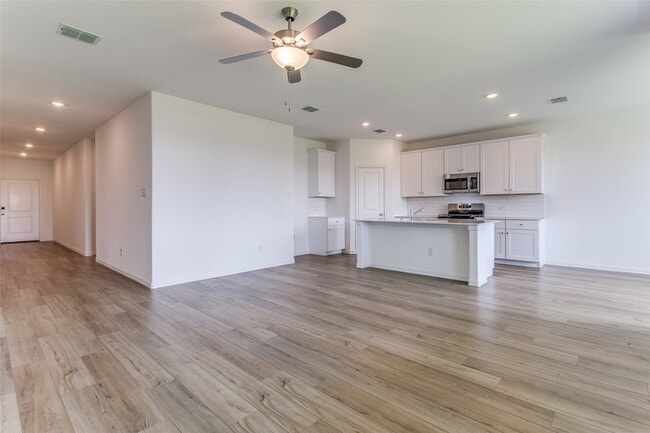 Building Photo - 3313 Swift Fox Wy