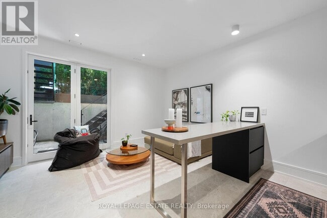 Building Photo - 51 Maclean Ave