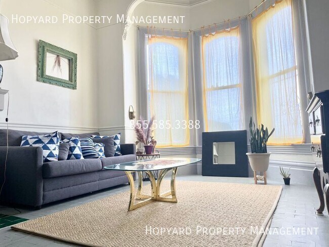 Foto del edificio - 2212 E 27th St