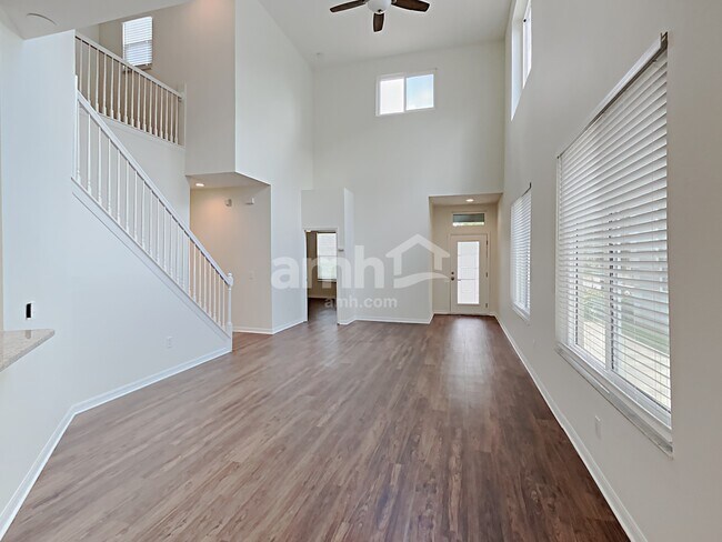 Foto del edificio - 8905 Ashford Gables Ct
