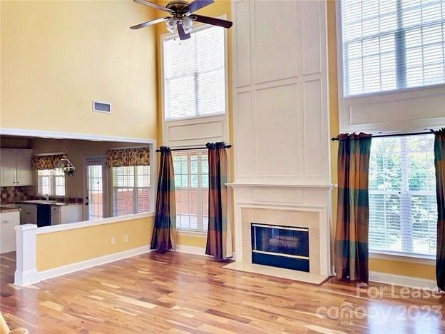 Building Photo - 11106 Knight Castle Dr