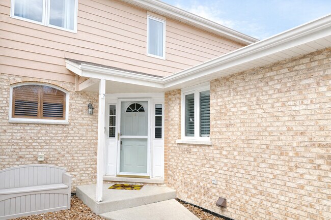 Building Photo - 7714 Northfield Ln