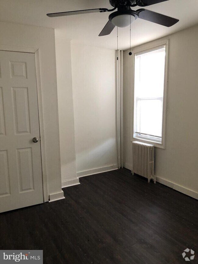 Browntown Historic District Townhouses under 800 Wilmington, DE 1