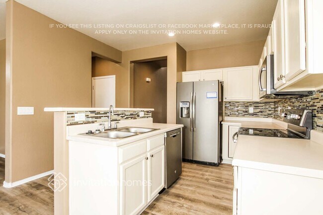 Building Photo - 5170 W Shaw Butte Dr