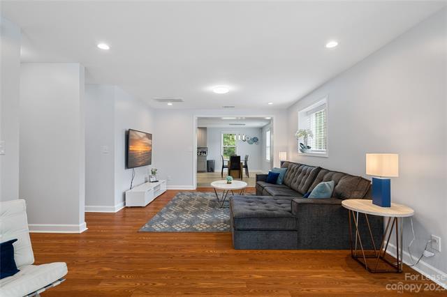 Foto del edificio - 2510 Sherrill St