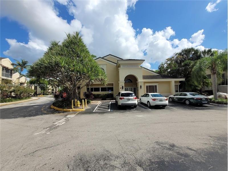 5720 Rock Island Rd Unit 397, Tamarac, FL 33319 Condo for Rent in