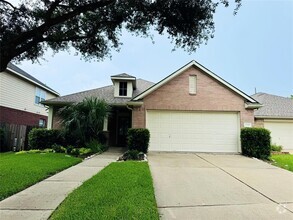 Building Photo - 23247 Dewflower Dr