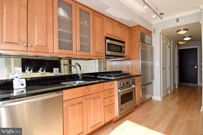 Foto del edificio - 1111 19th St N