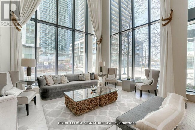 Building Photo - 59 Annie Craig Dr