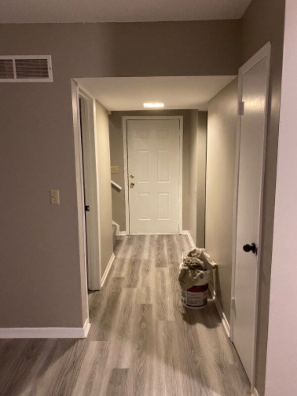 Foto del edificio - 2143 Quail Creek Dr