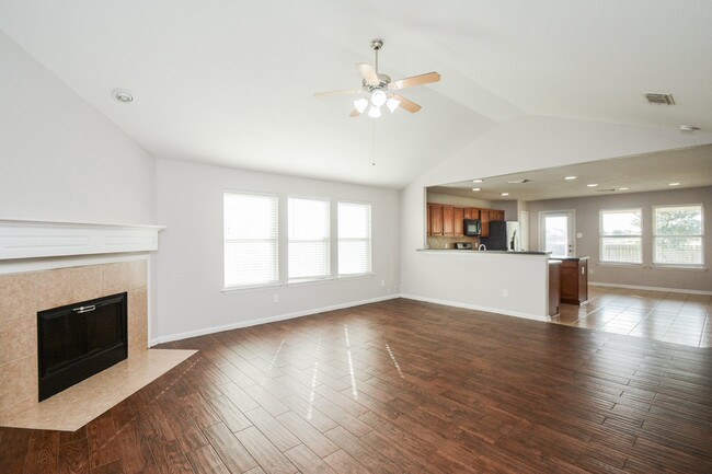 Building Photo - 21811 Black Mountain Way