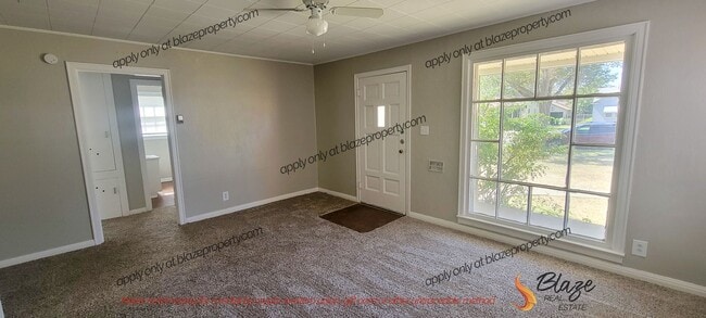 Building Photo - Bivins 3 bed 2 bath - Full Facelift