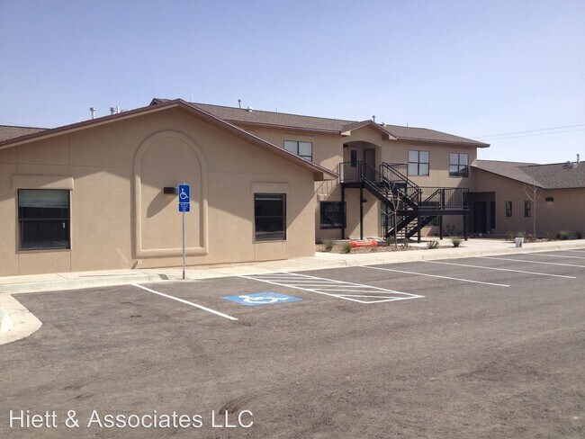 Foto del edificio - 7218-7224 N Loop Dr