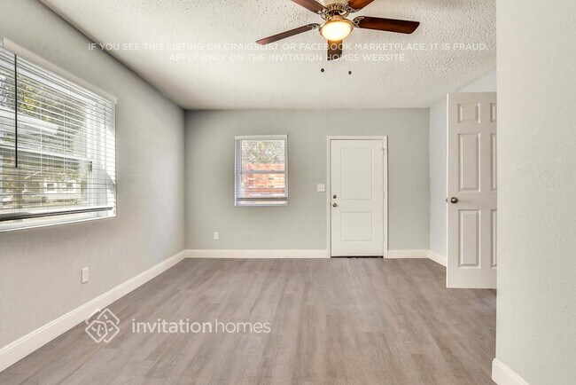 Foto del edificio - 1324 37th St