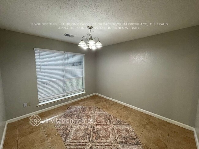 Building Photo - 7727 Spruce Haven Dr