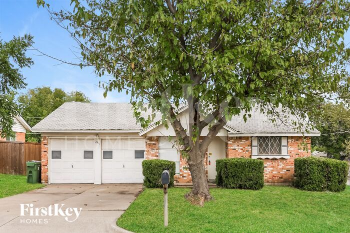 Primary Photo - 2913 E Mitchell St