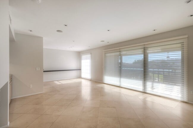 Foto del edificio - 2239 Del Mar Scenic Pkwy