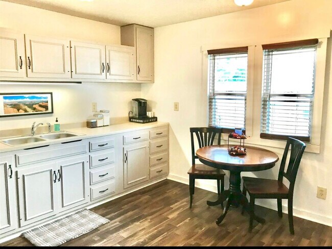Kitchen - 410 E Boulevard