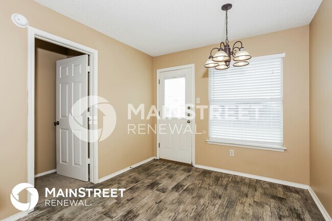 Building Photo - 634 Nightshade Dr