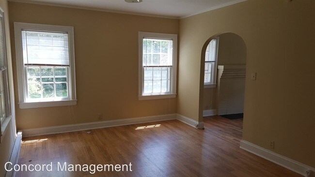 Building Photo - 2 br, 1 bath House - 2211 Britton St.