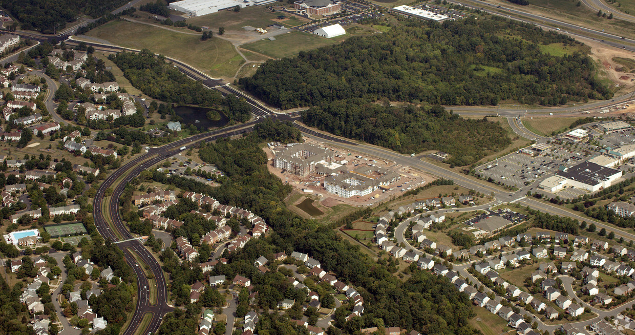 Aerial Photo - Waltonwood Ashburn