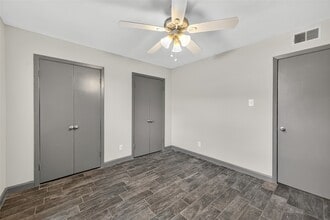 Building Photo - 8931 Gaylord Dr