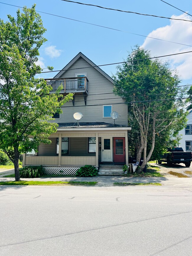 Building Photo - 97 Grant St