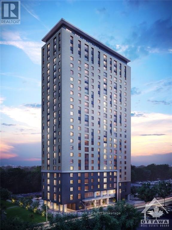Building Photo - 105-105 Champagne Ave S