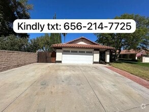 Building Photo - 1751 Willowbrook Ln