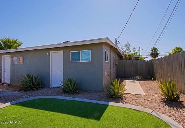 Foto del edificio - 5123 N 17th Ave